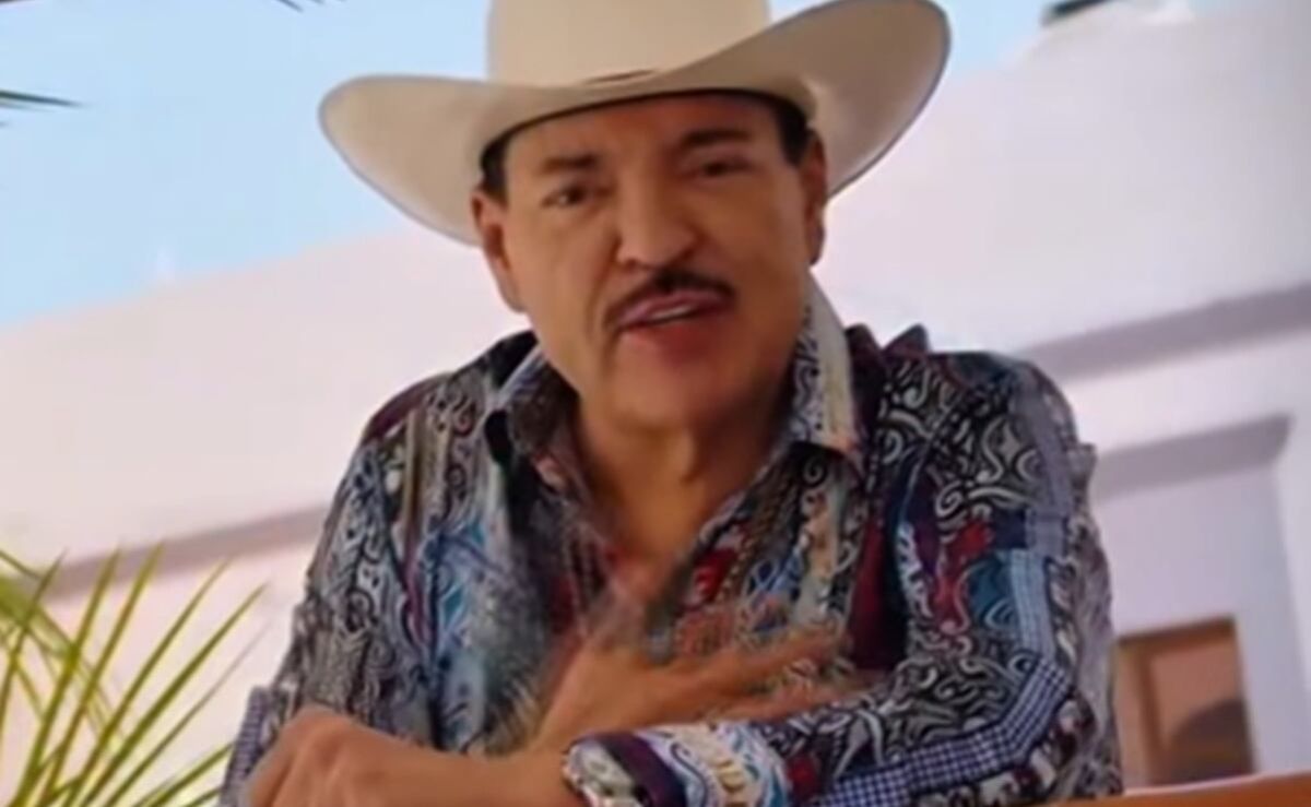Julio-Preciado-reporta-que-sufrio-una-neumonia-mantiene-su-presentacion-en-el-Auditorio-Nacional-el-9-de-abril