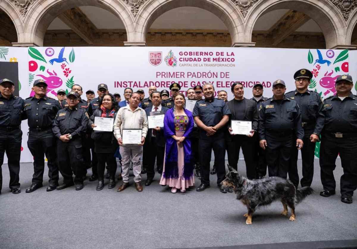 CDMX-impulsa-el-primer-padron-de-instaladores-certificados-en-alianza-entre-UAM‑Azcapotzalco-y-Bomberos