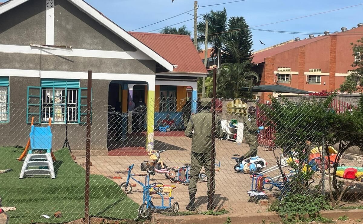 Cuatro-ninos-mueren-apunalados-en-un-kinder-de-Kampala-sospechoso-detenido