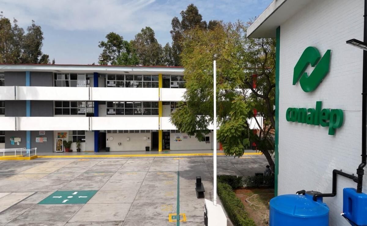 La-Escuela-es-Nuestra-llega-a-planteles-de-CONALEP-en-la-CDMX-con-mejoras-de-infraestructura-y-equipamiento