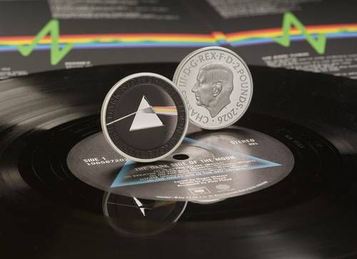 La-Royal-Mint-lanza-la-primera-moneda-conmemorativa-del-Reino-Unido-dedicada-a-Pink-Floyd-6