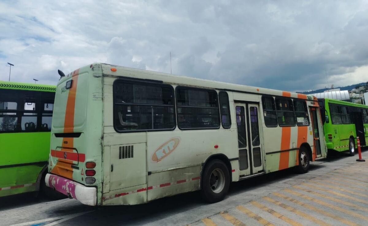 CNTE-toma-camiones-RTP-y-libera-la-caseta-de-Tlalpan-operadores-denuncian-traslado-forzado
